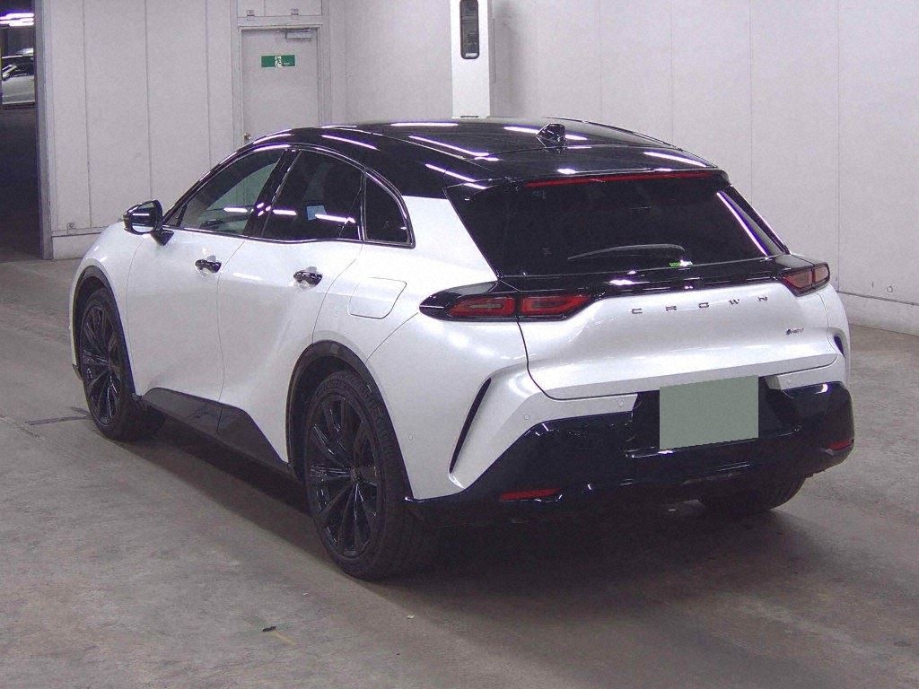 2024 TOYOTA CROWN SPORT SPORT Z (HEV) photo 2