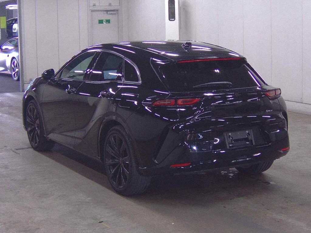 2024 TOYOTA CROWN SPORT SPORT Z (HEV) photo 2