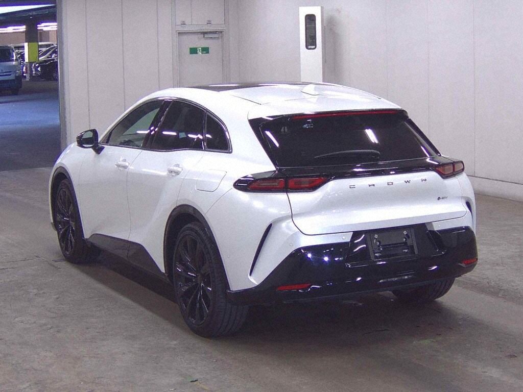 2024 TOYOTA CROWN SPORT SPORT Z (HEV) photo 2