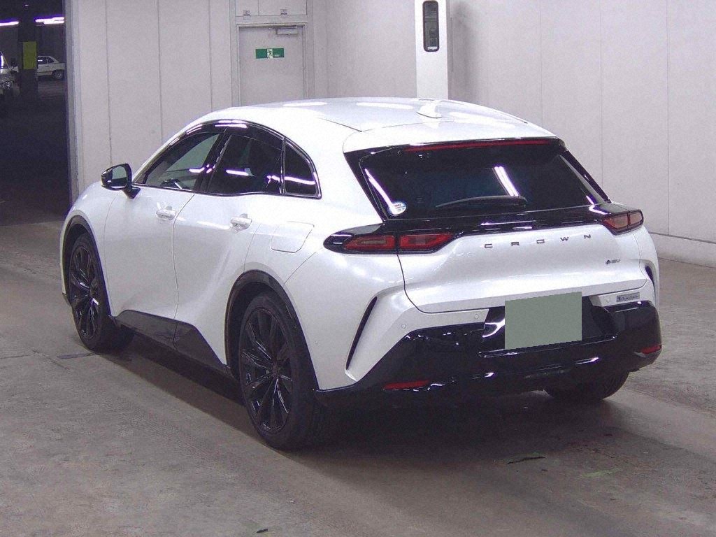 2024 TOYOTA CROWN SPORT SPORT Z (HEV) photo 2