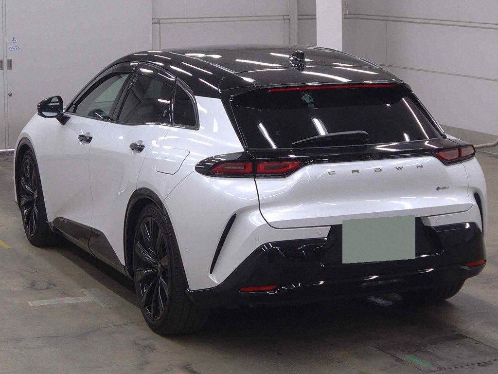 2023 TOYOTA CROWN SPORT SPORT Z (HEV) photo 2