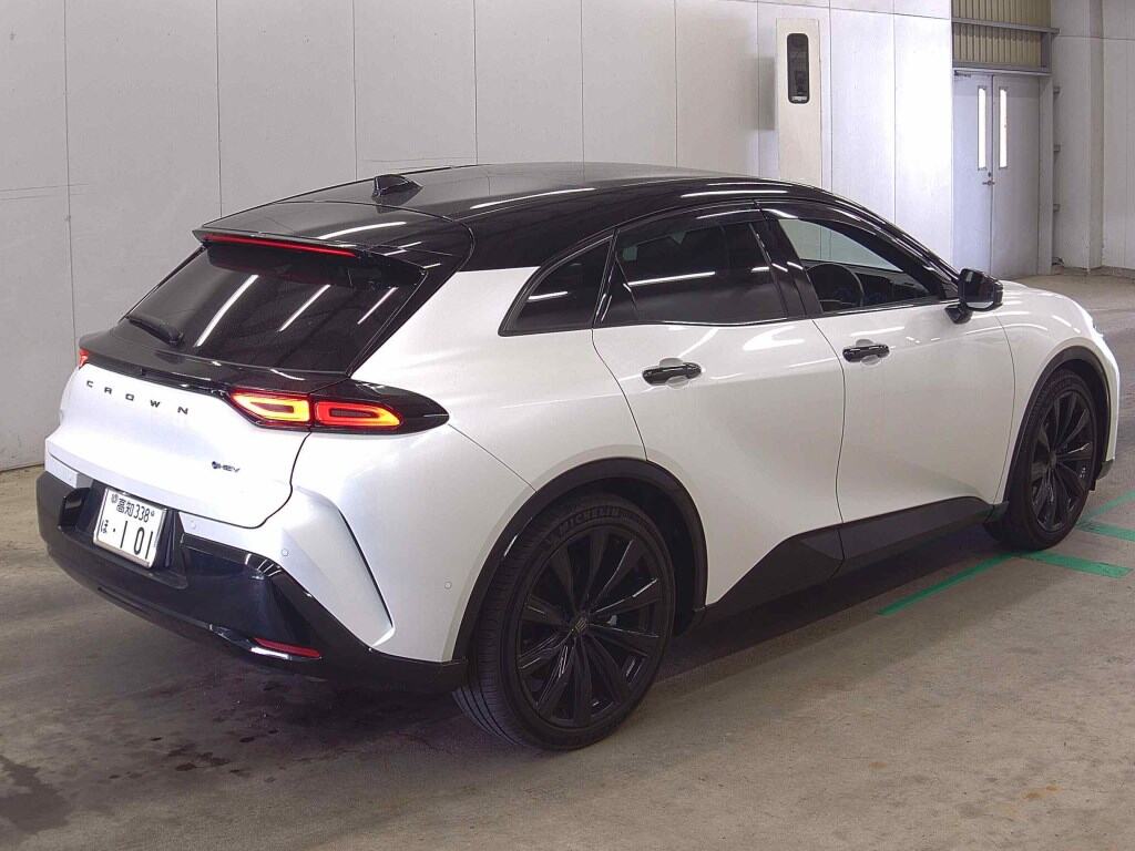 2025 TOYOTA CROWN SPORT SPORT Z (HEV) photo 5