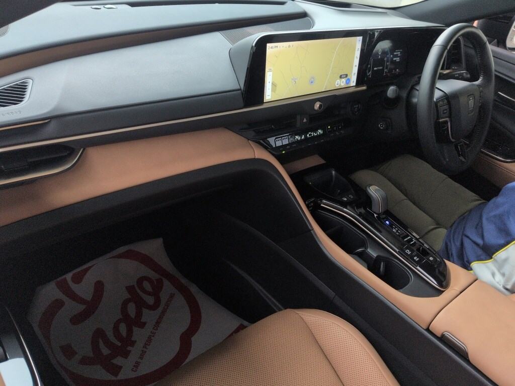 2023 TOYOTA CROWN SPORT SPORT Z (HEV) photo 3
