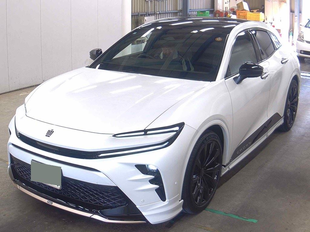 2023 TOYOTA CROWN SPORT SPORT Z (HEV) photo 4