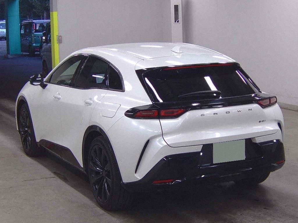 2024 TOYOTA CROWN SPORT SPORT Z (HEV) photo 2