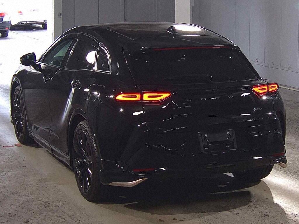 2024 TOYOTA CROWN SPORT SPORT Z (HEV) photo 2
