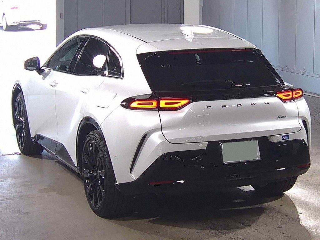 2025 TOYOTA CROWN SPORT SPORT Z (HEV) photo 2