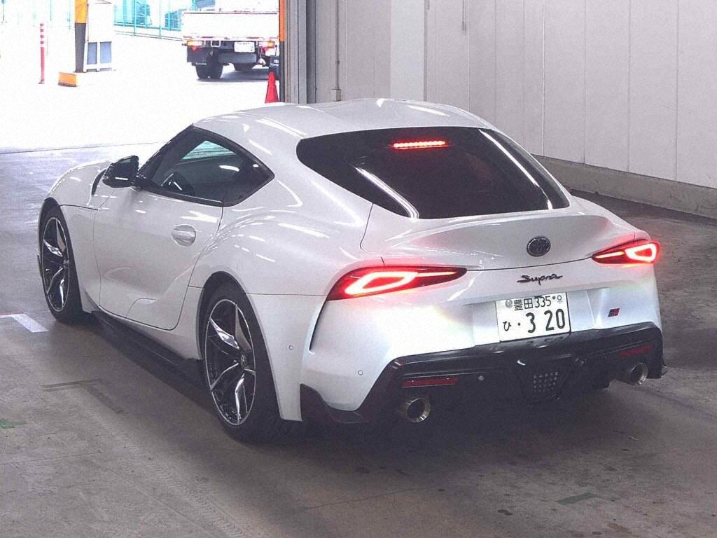 2021 TOYOTA SUPRA RZ photo 2
