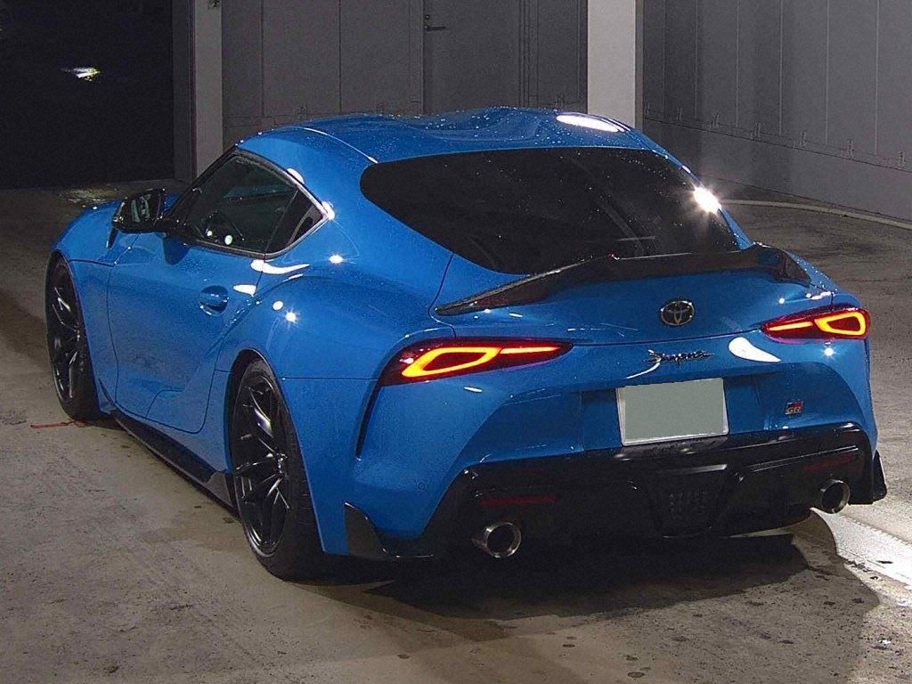 2021 TOYOTA SUPRA RZ HORIZON BLUE EDITION photo 4
