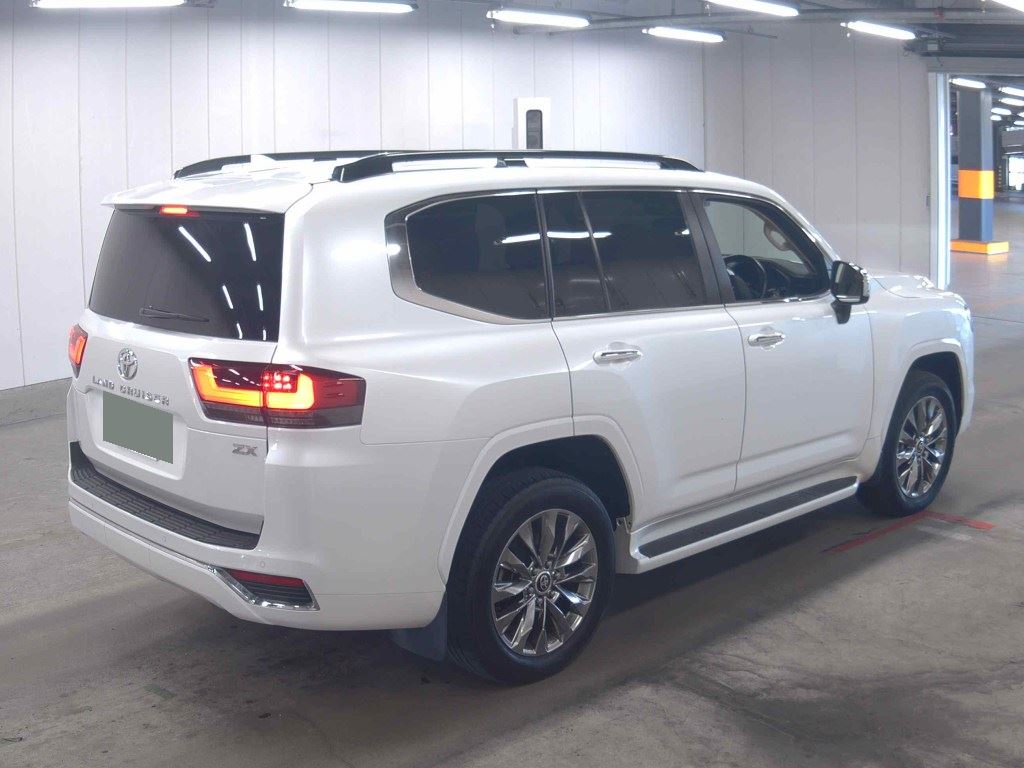 2021 TOYOTA LAND CRUISER ZX photo 5