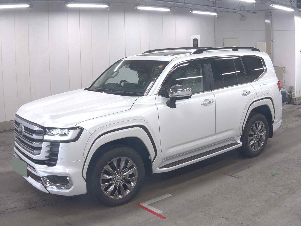 2025 TOYOTA LAND CRUISER ZX photo 4