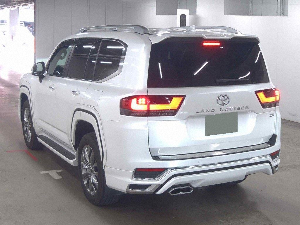 2023 TOYOTA HARRIER G photo 3