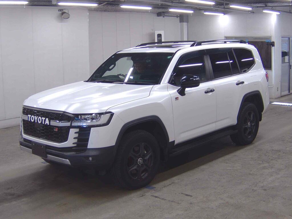 2021 TOYOTA LAND CRUISER GR SPORT photo 4