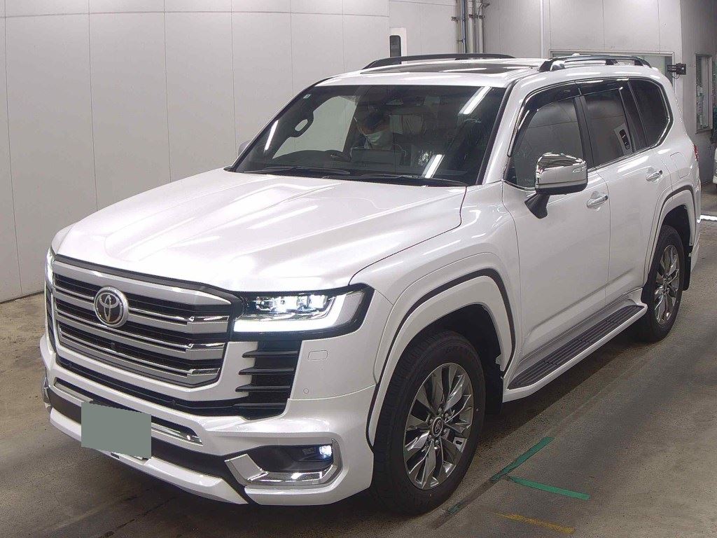 2026 TOYOTA LAND CRUISER ZX photo 4