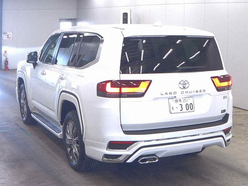 2023 TOYOTA HARRIER Z photo 3