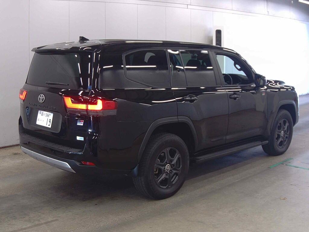2024 TOYOTA LAND CRUISER GR SPORT photo 5