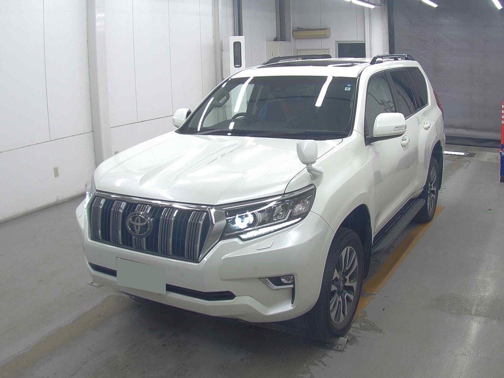 2022 TOYOTA LAND CRUISER PRADO TX L PACKAGE photo 4