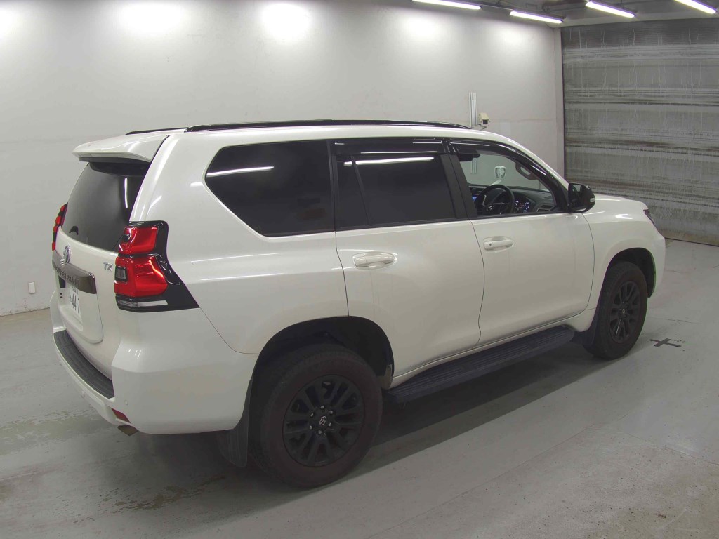 2021 TOYOTA LAND CRUISER PRADO TX L PACKAGE 70TH ANNIVERSARY LIMITED photo 5