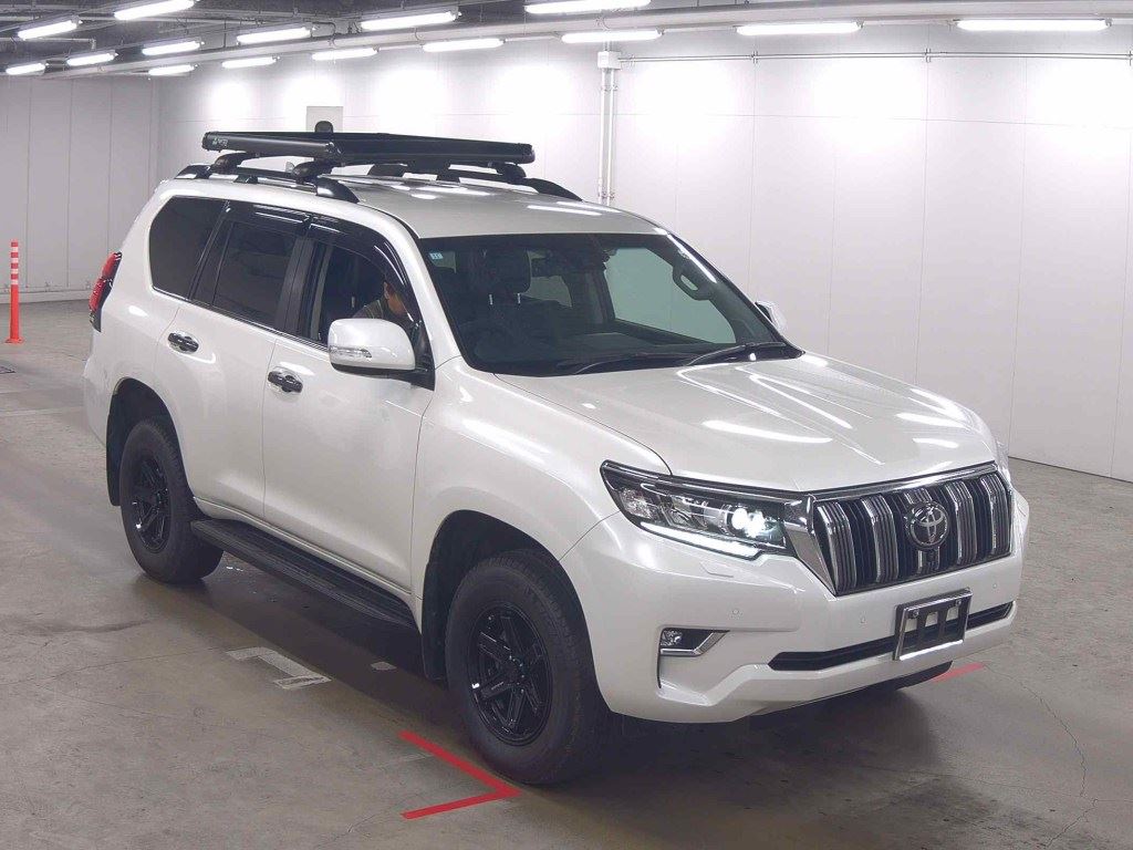 2023 TOYOTA LAND CRUISER PRADO TX L PACKAGE
