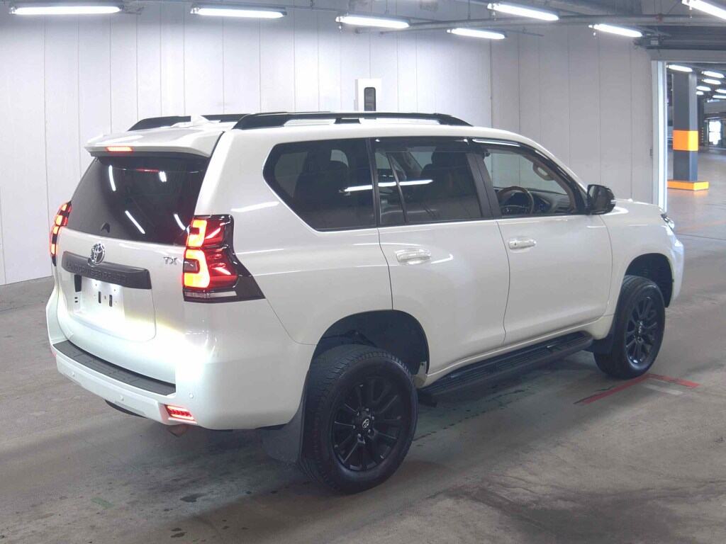 2022 TOYOTA LAND CRUISER PRADO TX L PACKAGE･MATT BLACK EDITION photo 5
