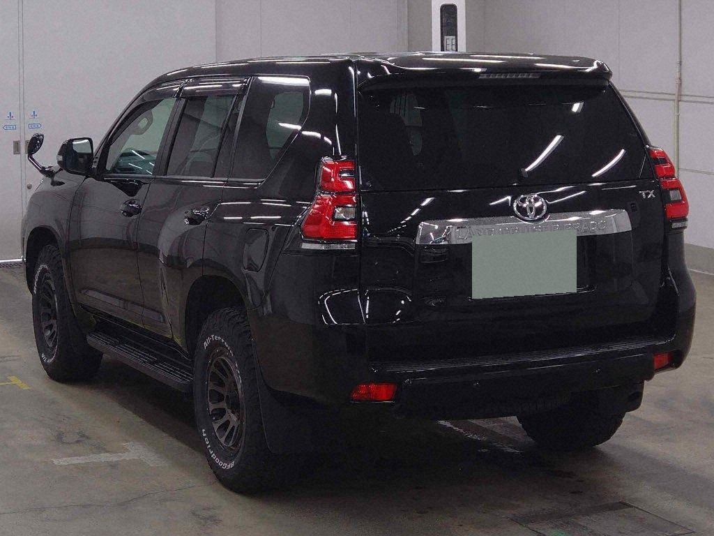 2022 TOYOTA LAND CRUISER PRADO TX photo 2