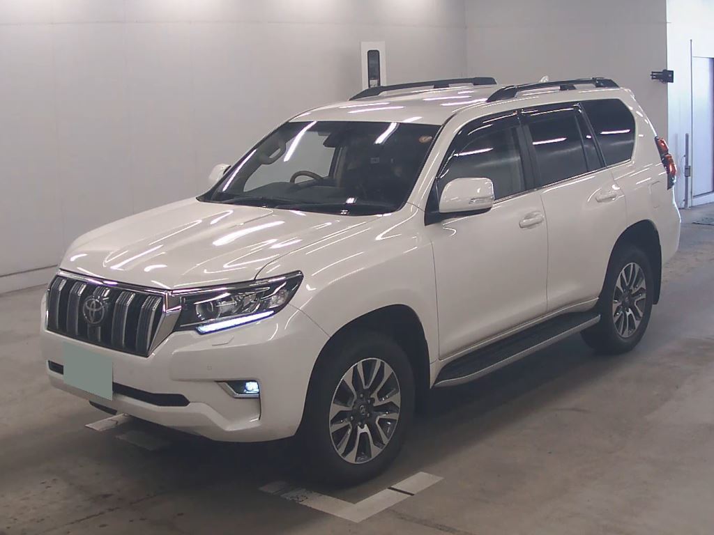 2023 TOYOTA LAND CRUISER PRADO TZ-G photo 4