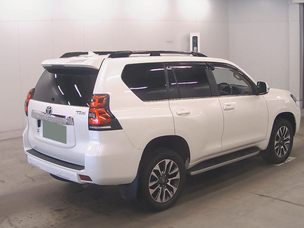 2023 TOYOTA LAND CRUISER PRADO TZ-G photo 5