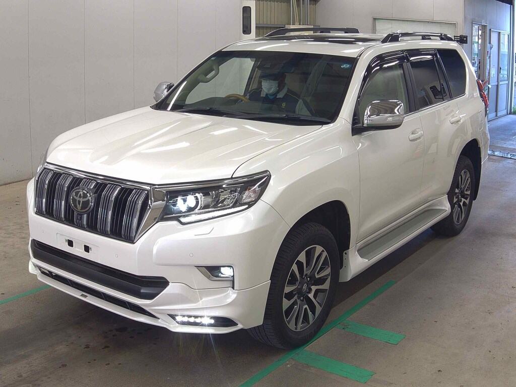 2021 TOYOTA LAND CRUISER PRADO TZ-G photo 4