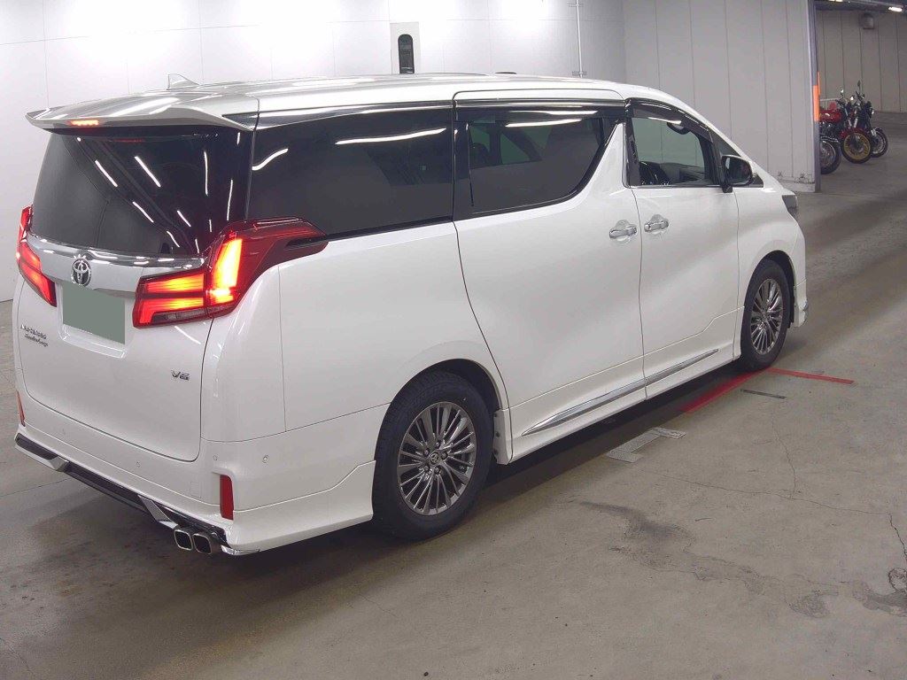 2021 TOYOTA ALPHARD 3.5 EXECUTIVE LOUNGE S photo 5