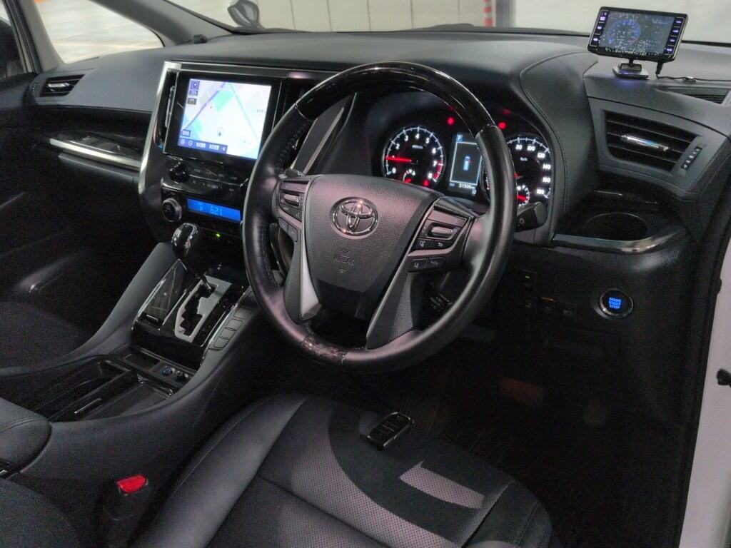 2021 TOYOTA ALPHARD 3.5SC photo 3