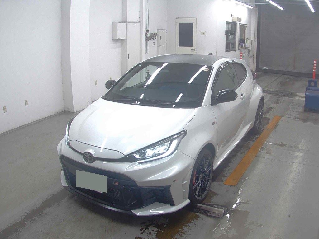 2024 TOYOTA GR YARIS RZ HIGH PERFORMANCE photo 4