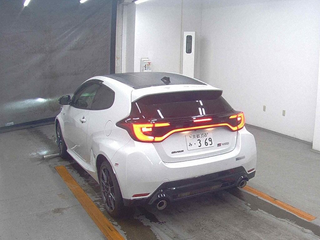 2024 TOYOTA GR YARIS RZ HIGH PERFORMANCE photo 4
