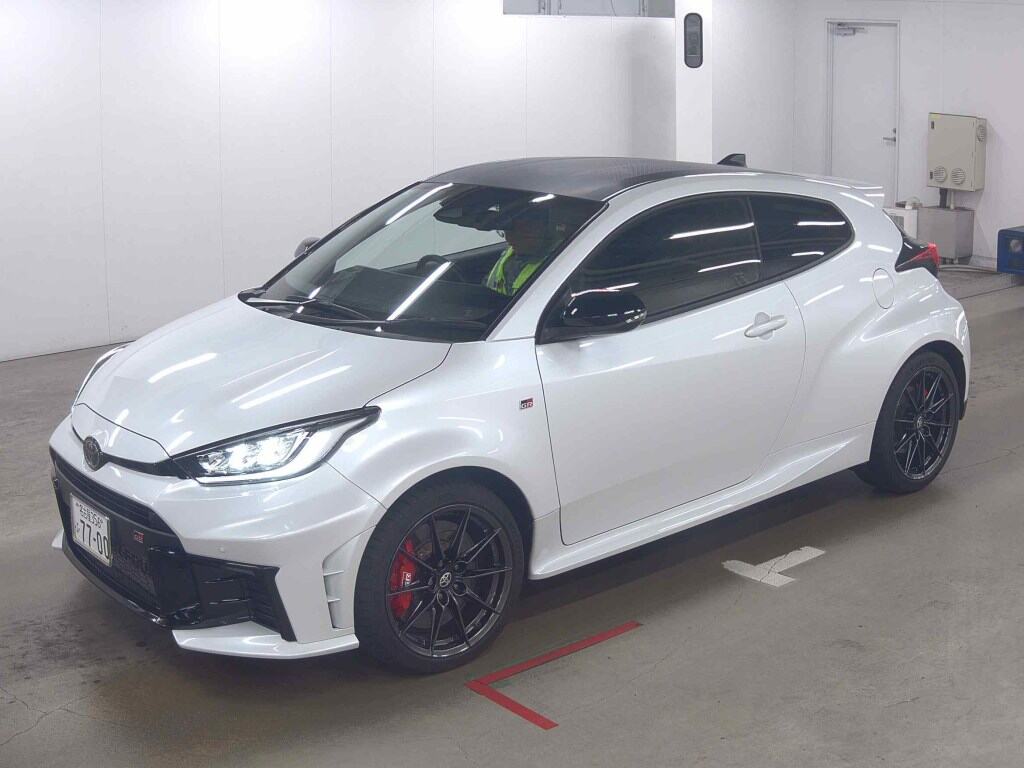 2025 TOYOTA GR YARIS RZ HIGH PERFORMANCE photo 4
