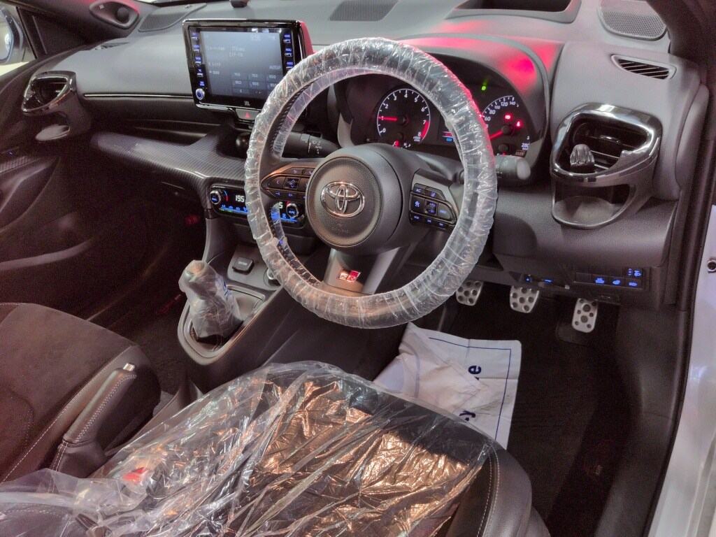 2021 TOYOTA GR YARIS RZ HIGH PERFORMANCE photo 3