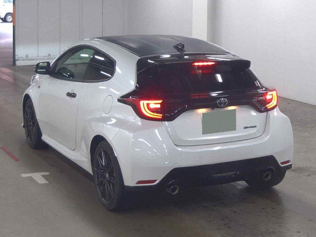 2021 TOYOTA GR YARIS RZ HIGH PERFORMANCE photo 2