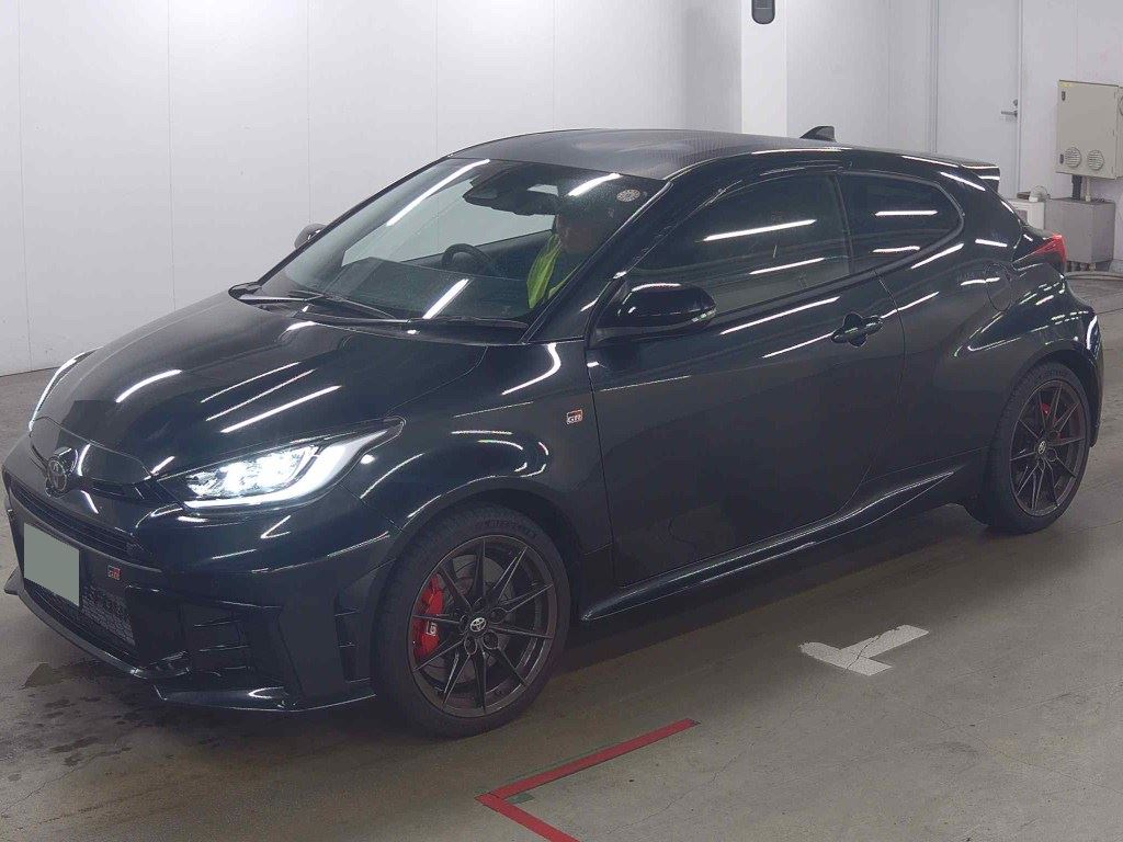 2025 TOYOTA GR YARIS RZ HIGH PERFORMANCE photo 4