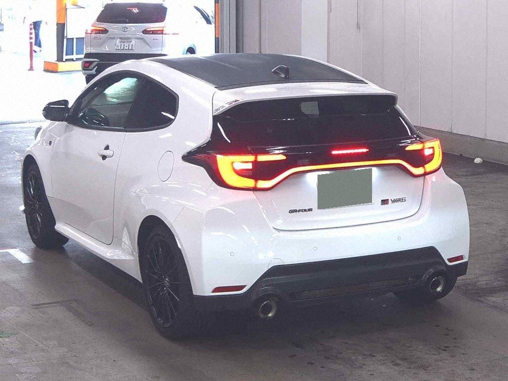 2025 TOYOTA GR YARIS RC photo 2