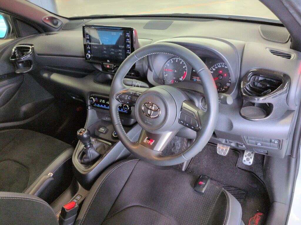 2023 TOYOTA GR YARIS RZ HIGH PERFORMANCE photo 3