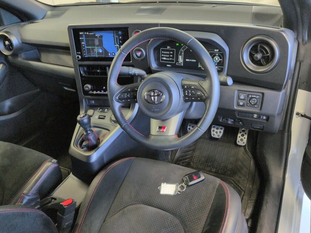 2024 TOYOTA GR YARIS RZ HIGH PERFORMANCE photo 3