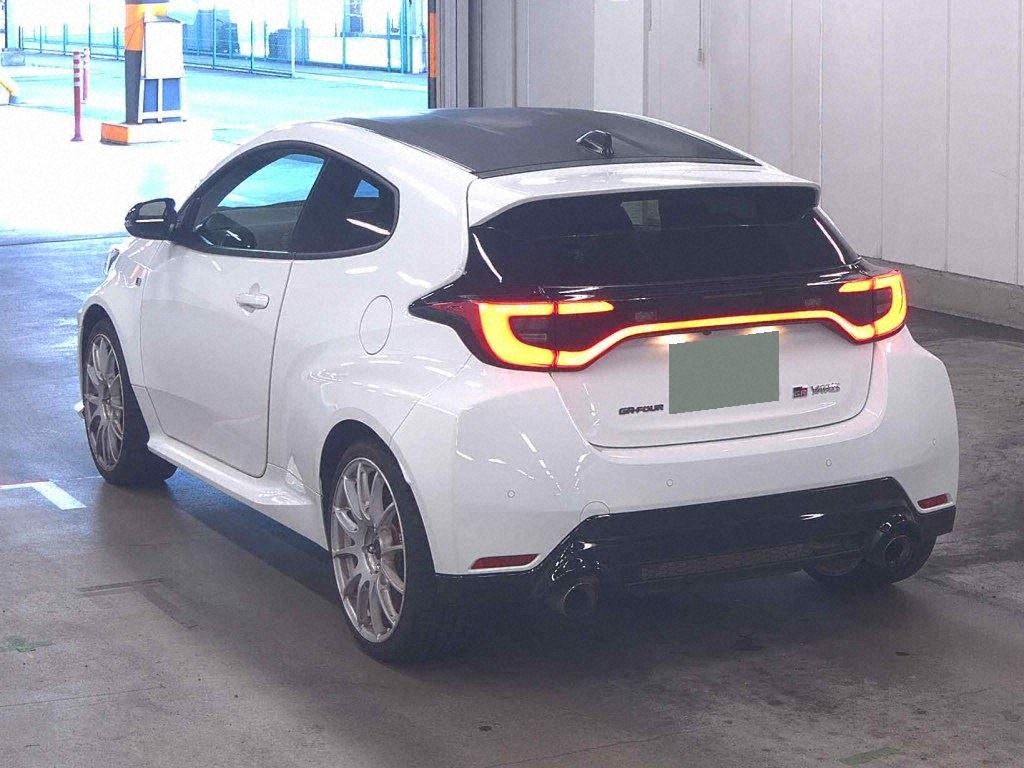 2024 TOYOTA GR YARIS RZ HIGH PERFORMANCE photo 2