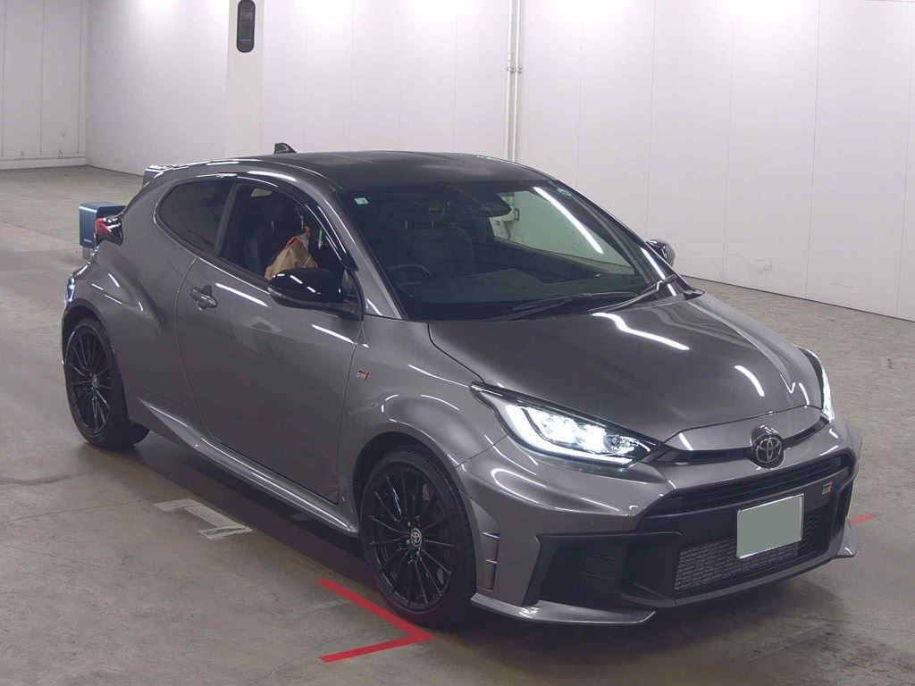 2026 TOYOTA GR YARIS RZ