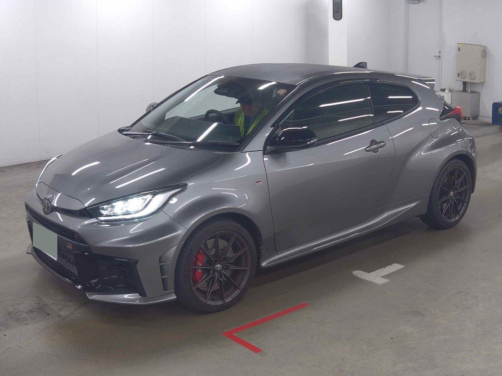 2025 TOYOTA GR YARIS RZ HIGH PERFORMANCE photo 4