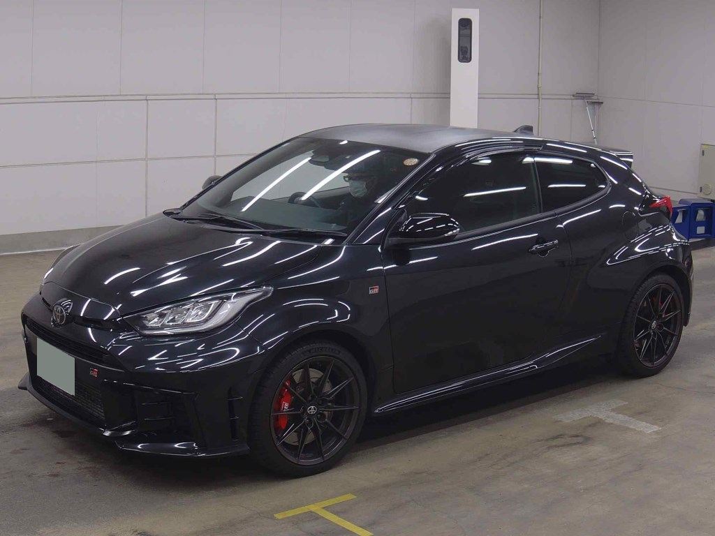 2025 TOYOTA GR YARIS RZ HIGH PERFORMANCE photo 4
