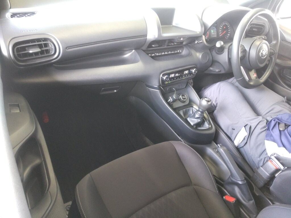 2021 TOYOTA GR YARIS RC photo 3