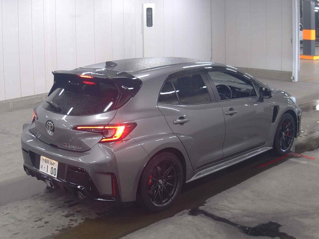 2025 TOYOTA GR COROLLA RZ photo 5