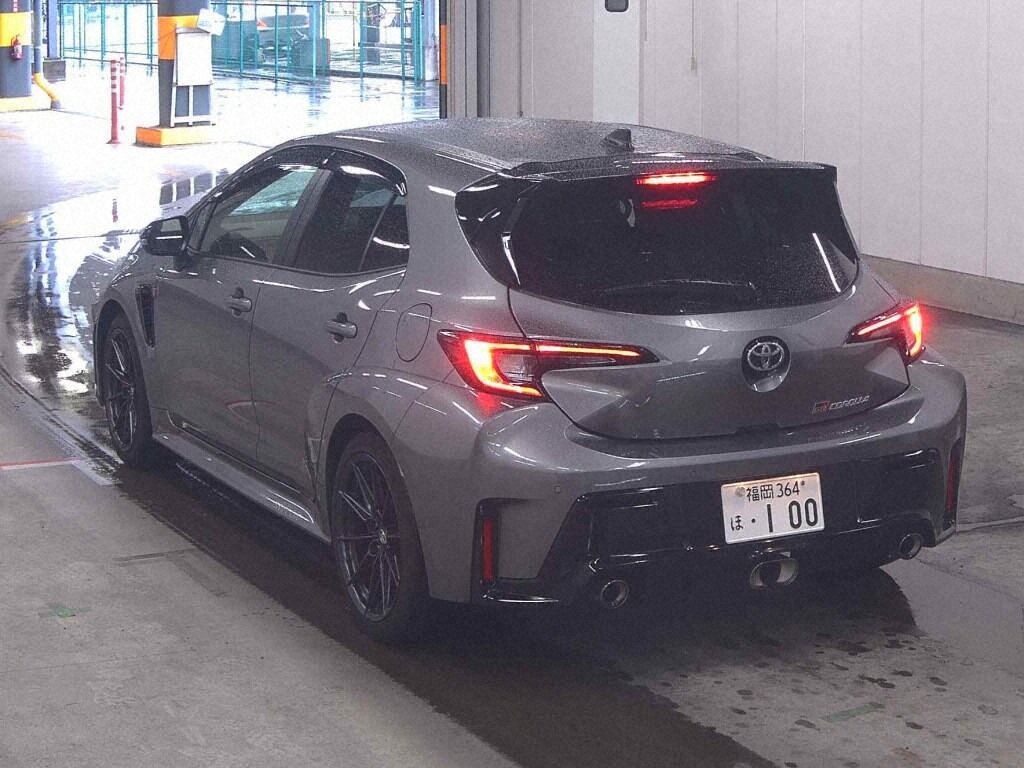 2025 TOYOTA GR COROLLA RZ photo 2