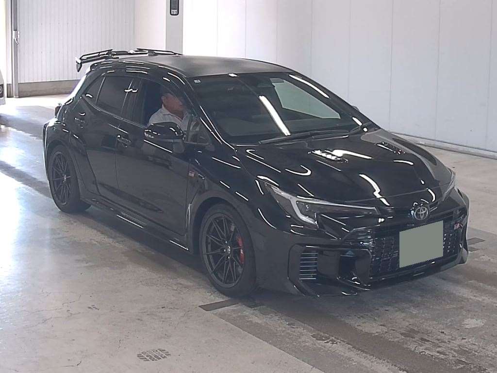 2025 TOYOTA GR COROLLA RZ