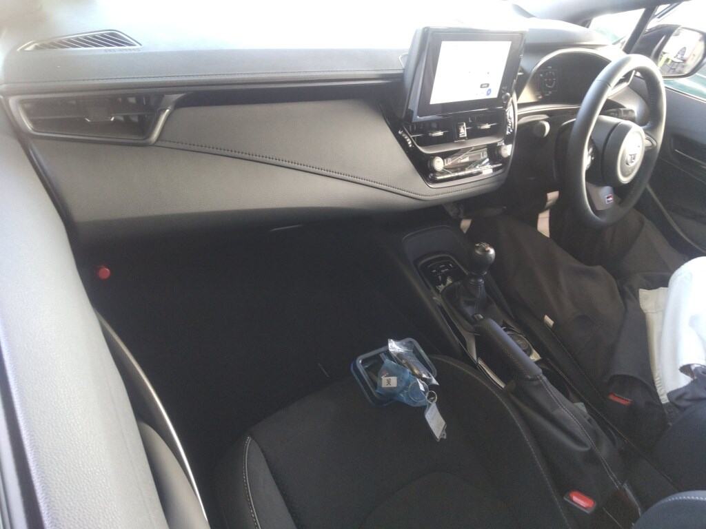2025 TOYOTA GR COROLLA RZ photo 3