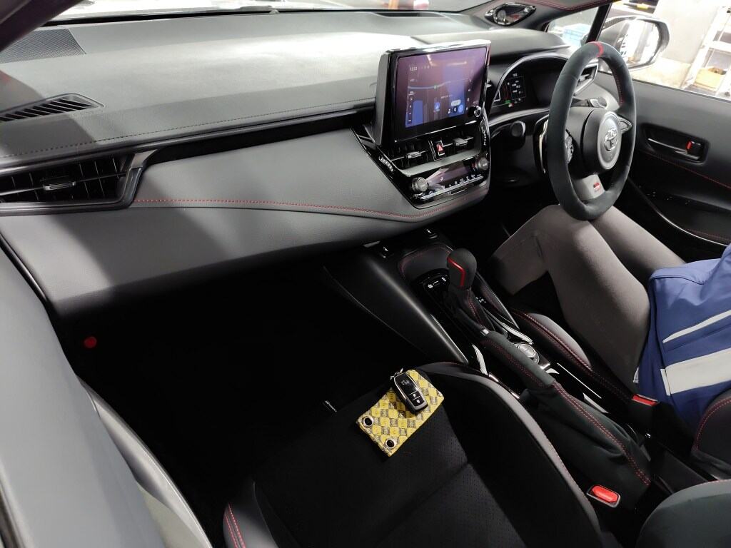 2026 TOYOTA GR COROLLA RZ photo 3