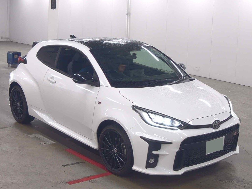 2022 TOYOTA GR YARIS RS